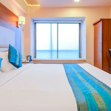 Hotel Oxford Bombay Eksteriør billede