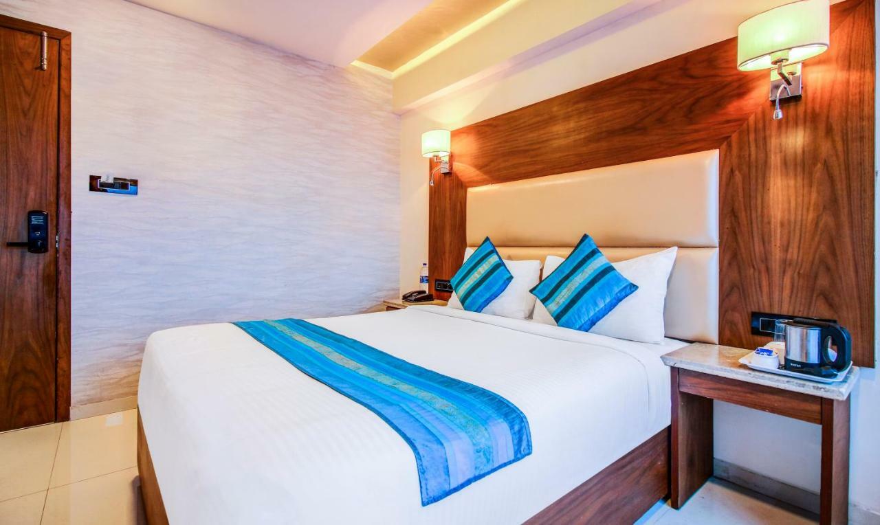 Hotel Oxford Bombay Eksteriør billede